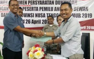 Gusti Lesek, putera Kelahiran Dampek – Matim Resmi Mendaftar Sebagai Bakal Calon DPD RI