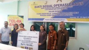 PT Sido Muncul Bantu Biaya Operasi Bibir Sumbing di NTT