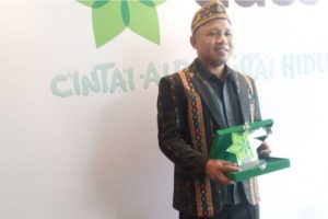 Kisah Romo Marselus Hasan, Terangi NTT dengan Energi Terbarukan