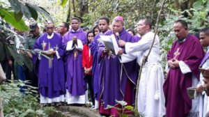 Mantan Uskup Ruteng, Mgr Hubertus Leteng Mendapat Tugas Baru di Keuskupan Bandung