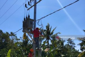 25 Pulau di NTT Belum Dialiri Listrik