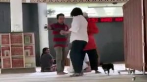 Perempuan Pembawa Anjing ke Masjid Bogor Jadi Tersangka Penodaan Agama