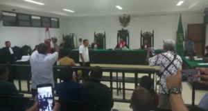 Mantan Gubernur NTT Frans Lebu Raya Bantah Terima Uang Proyek NTT Fair