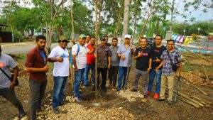 Wartawan di Kupang Tanam Pohon Bersama Wali Kota