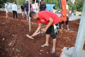 Ketika ASN Kota Kupang Peduli Tata Boulevard  di Jalan Eltara dan Adi Sucipto