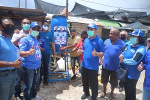 DPC Demokrat Kota Kupang Bersama Wali Kota Pasang Wastafel dan Portable di Area Publik