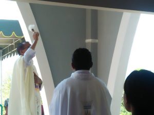 Semarak, Misa Pemberkatan Gereja Katolik St.Simon Petrus Lewopao