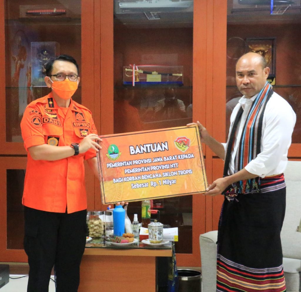 Pemprov Jabar Bantu Korban Bencana NTT