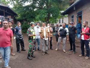 Tinjau Lokasi Bencana, Dandim 1624/Flotim Himbau Warga Selalu Waspadai Kondisi Alam