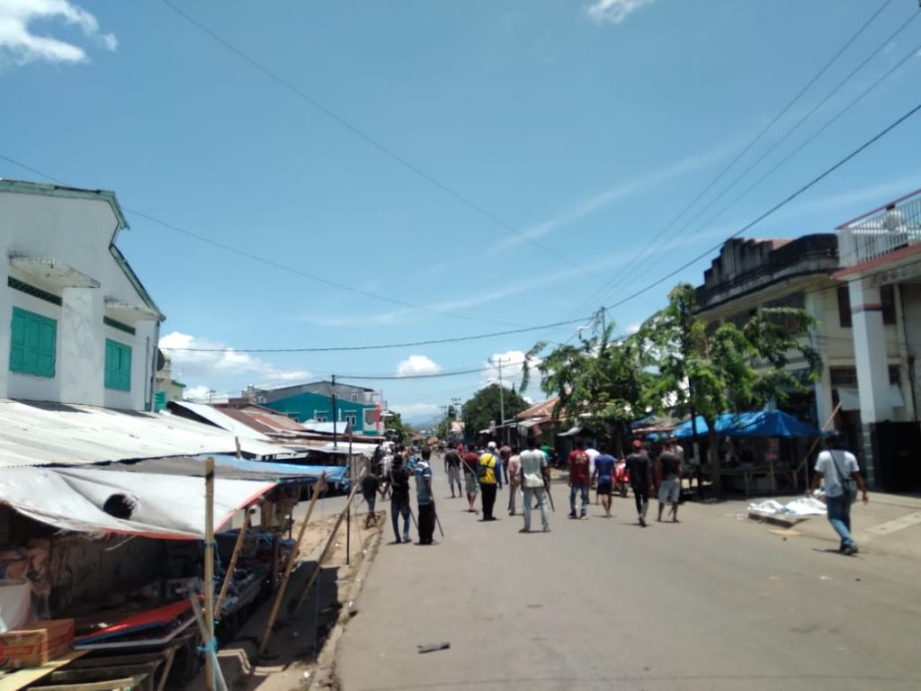 Tawuran Warga Desa Saosina Vs Wotan Waiwerang, 2 Korban Terkena Anak Panah