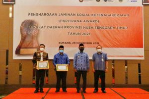 Pemkot Kupang Raih Penghargaan PARITRANA Award