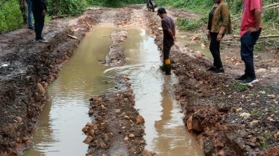 DPRD NTT Sesalkan Kualitas Ruas Jalan Provinsi di Manggarai Sangat Buruk