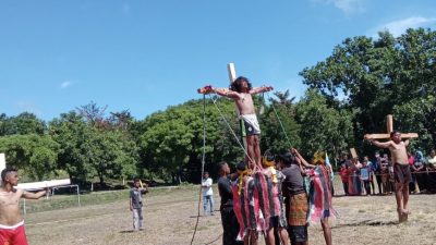 IKMAKREBA Ruteng Pentaskan Tablo di Stasi Finsensius Apaulo Rura