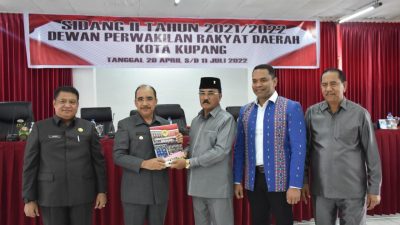 Penutupan Sidang II DPRD Kota Kupang, Wali Kota Mohon Pamit Di Akhir Masa Jabatan