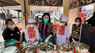 Julie Laiskodat kirim Sejumlah Siswa SMK di NTT Ikut Jakarta Fashion & Food Festival  