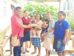 Salurkan 1800 Butir Telur, Patris Lali Wolo Berbagi Kasih Bersama Anak Stunting di Penfui Kupang