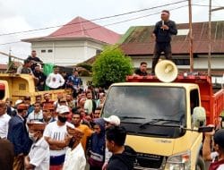 Tetapkan BAM dan GJ Tersangka Kasus Lahan Terminal Kembur, PMKRI dan MAUKK Unjuk Rasa di  Kejari Ruteng