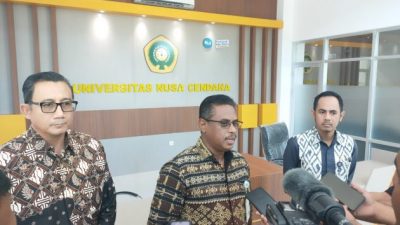 Tiga Biro di Lembaga Undana Kupang Terima Sertifikat ISO 9001 2015