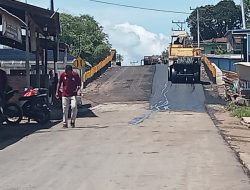 Terima Kasih Bapak Jokowi, Jembatan Waiburak Kado Terindah Bagi Warga Adonara