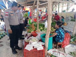 Cooling System: Polsek Pantai Baru Edukasi Pedagang Jelang Pilkada Rote Ndao