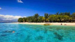 Gili lombok trawangan gilis island wisata tripsavvy essence kunjungi kamu wajib kembali pelaku klu tiga gembira dibuka pariwisata kimberley pulau